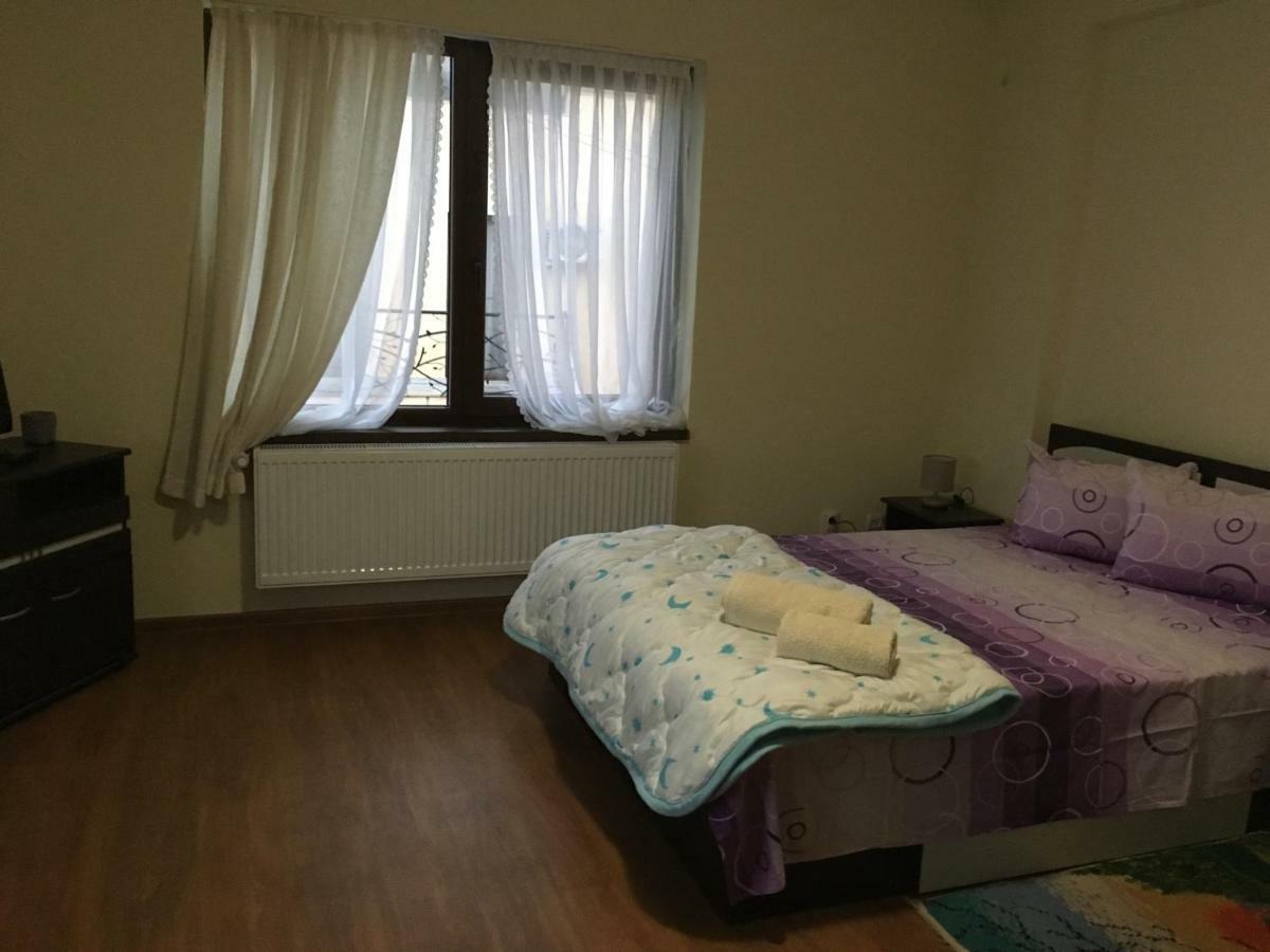 Casa In Zona Linistita, Campia Turzii Cîmpia Turzii Exterior foto